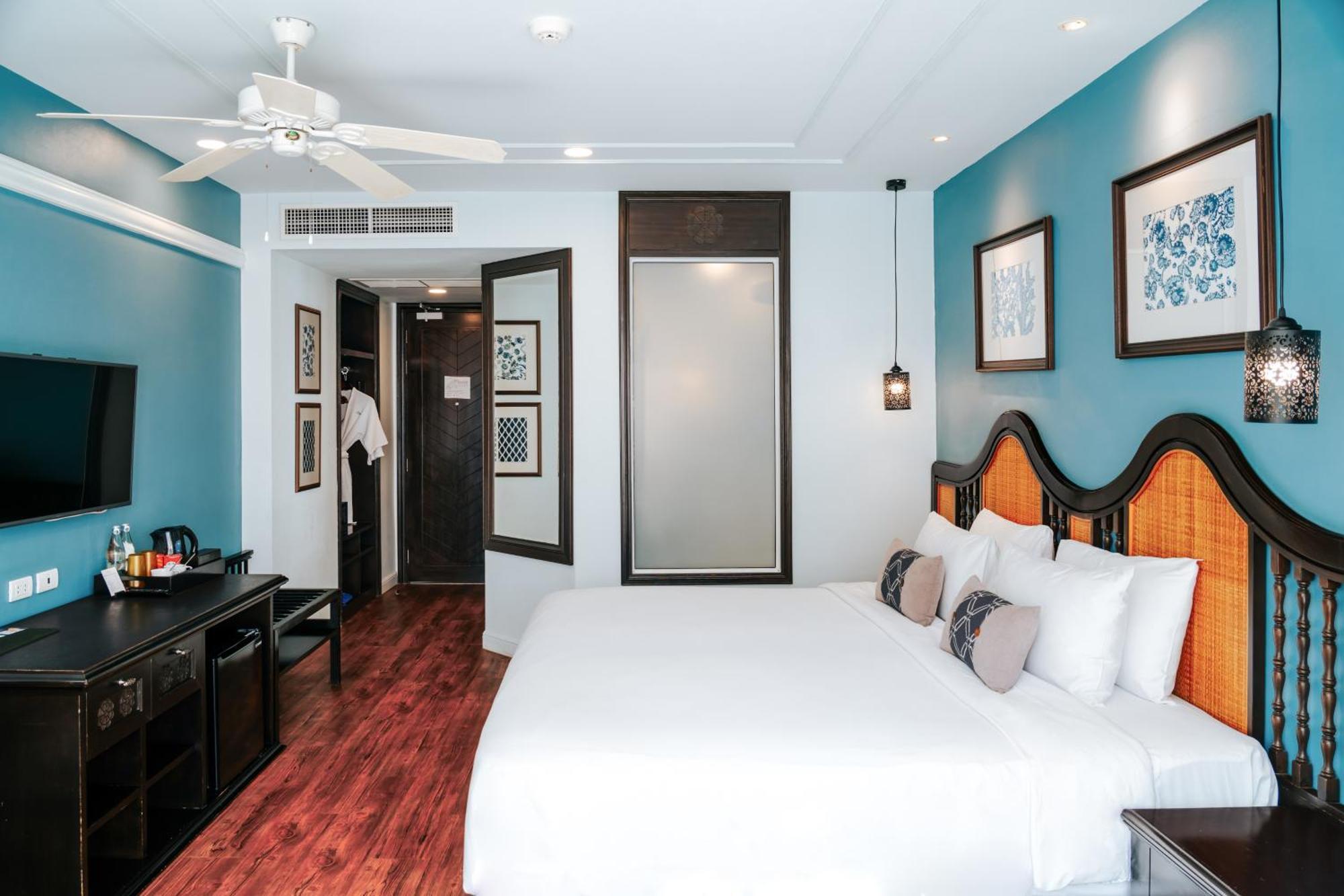 Away Thapae A Vegan Retreat 4*